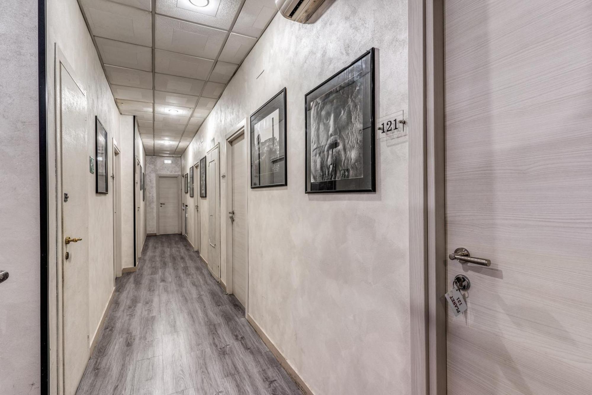 Hotel Planet Roma Exterior foto
